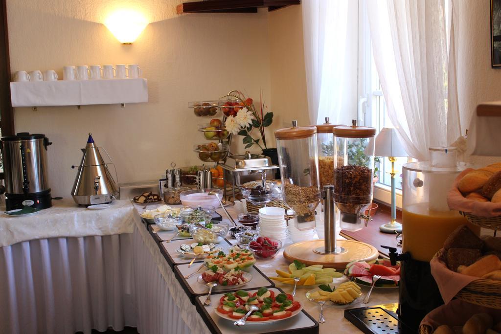 Baltisches Haus Pension Moll ซินโนวิทซ์ ภายนอก รูปภาพ