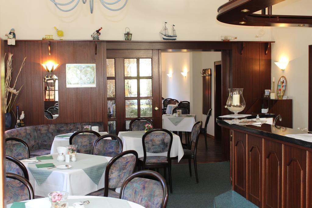 Baltisches Haus Pension Moll ซินโนวิทซ์ ภายนอก รูปภาพ